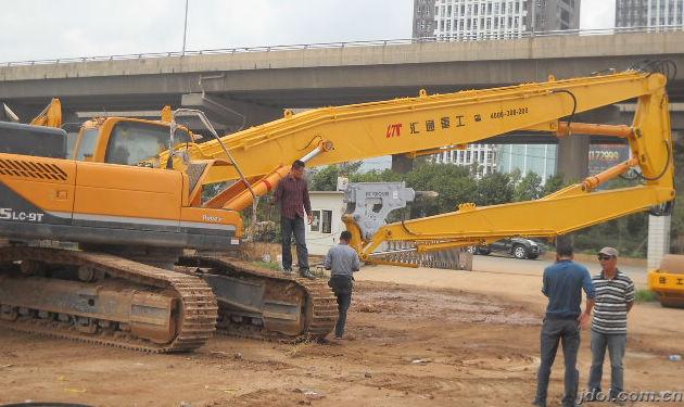 挖掘機(jī)拆樓臂、三段式加長臂、挖掘機(jī)拆樓臂廠家