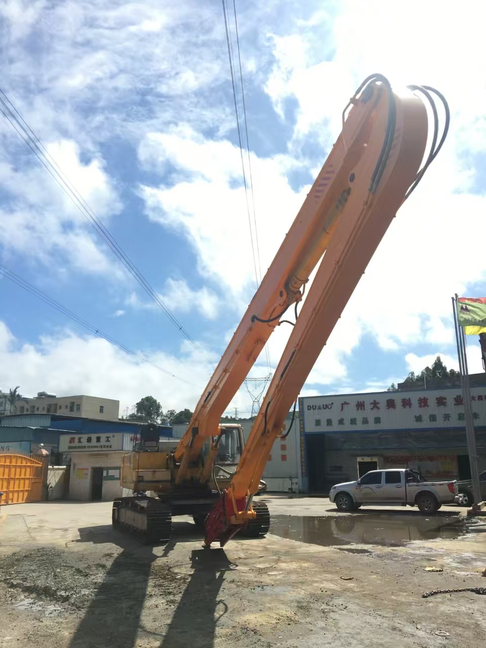 挖掘機打樁臂、打樁臂、打樁錘、挖掘機打樁臂廠家